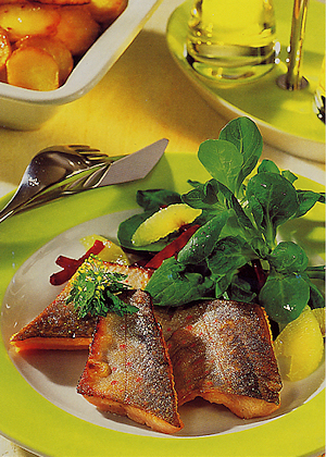 Marinierter Saibling mit Feldsalat